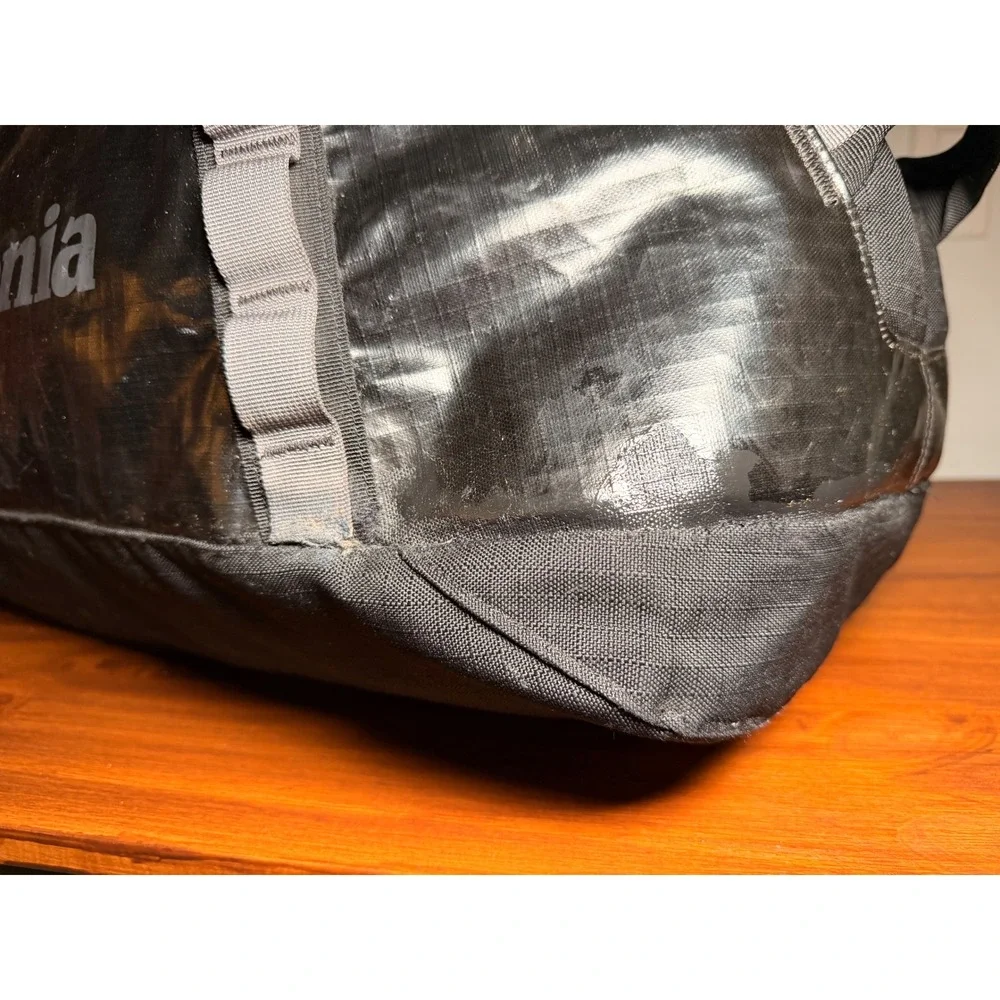 Patagonia Black Hole Duffel 60L Black Backpack Strap 49341 Ripstop‎ Travel Gorp